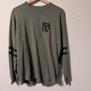 Walt Disney World Spirit Jersey green and black Size Small